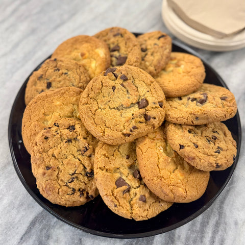 Assorted Large Cookie Tray - 12 People