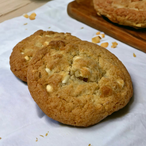 White Chocolate Macadamia Cookie